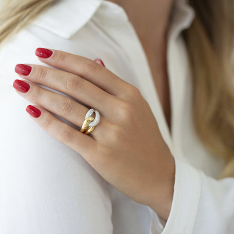 Diamond ring Olivia