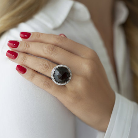 Diamond ring with Topaz Freccia