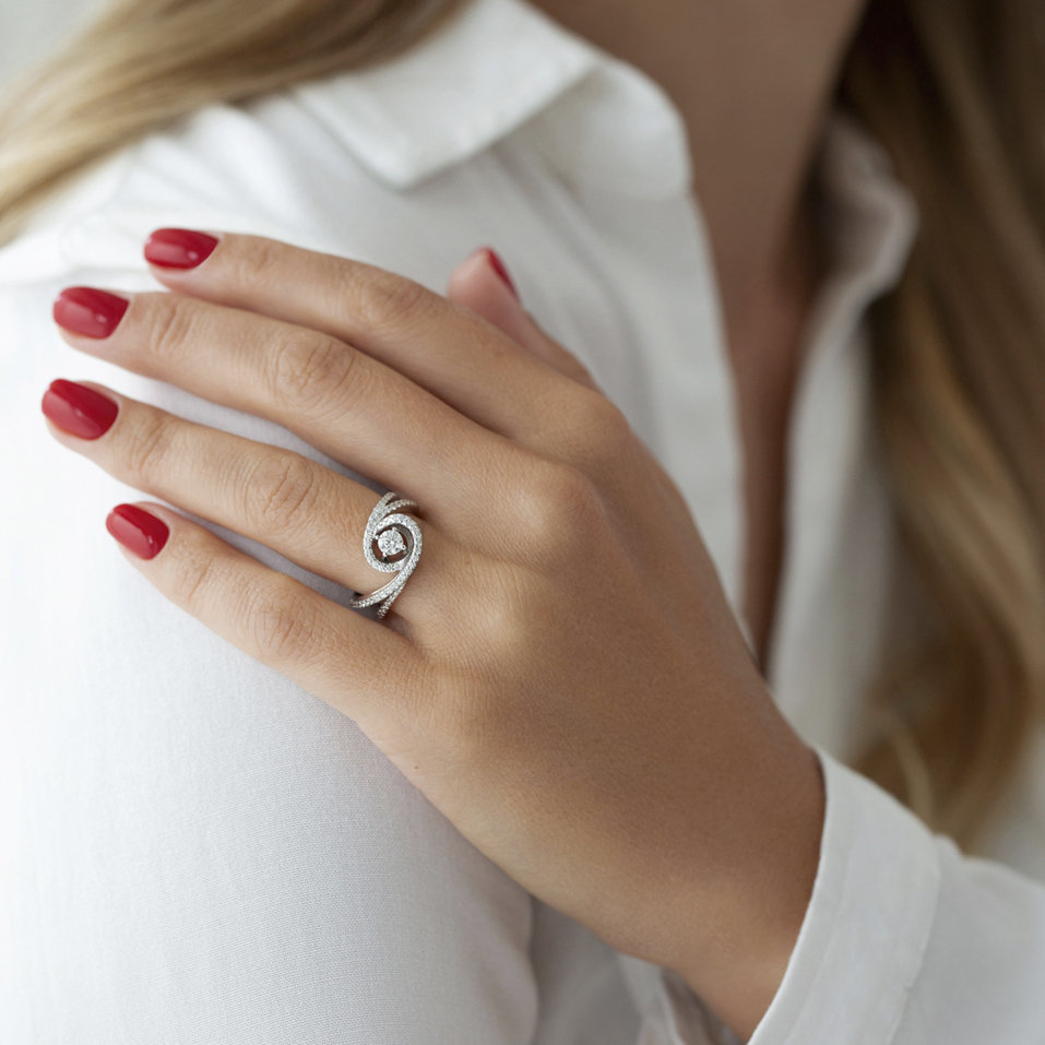 Diamond ring Free Infinity