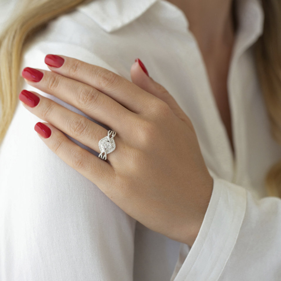 Diamond ring Wandrille