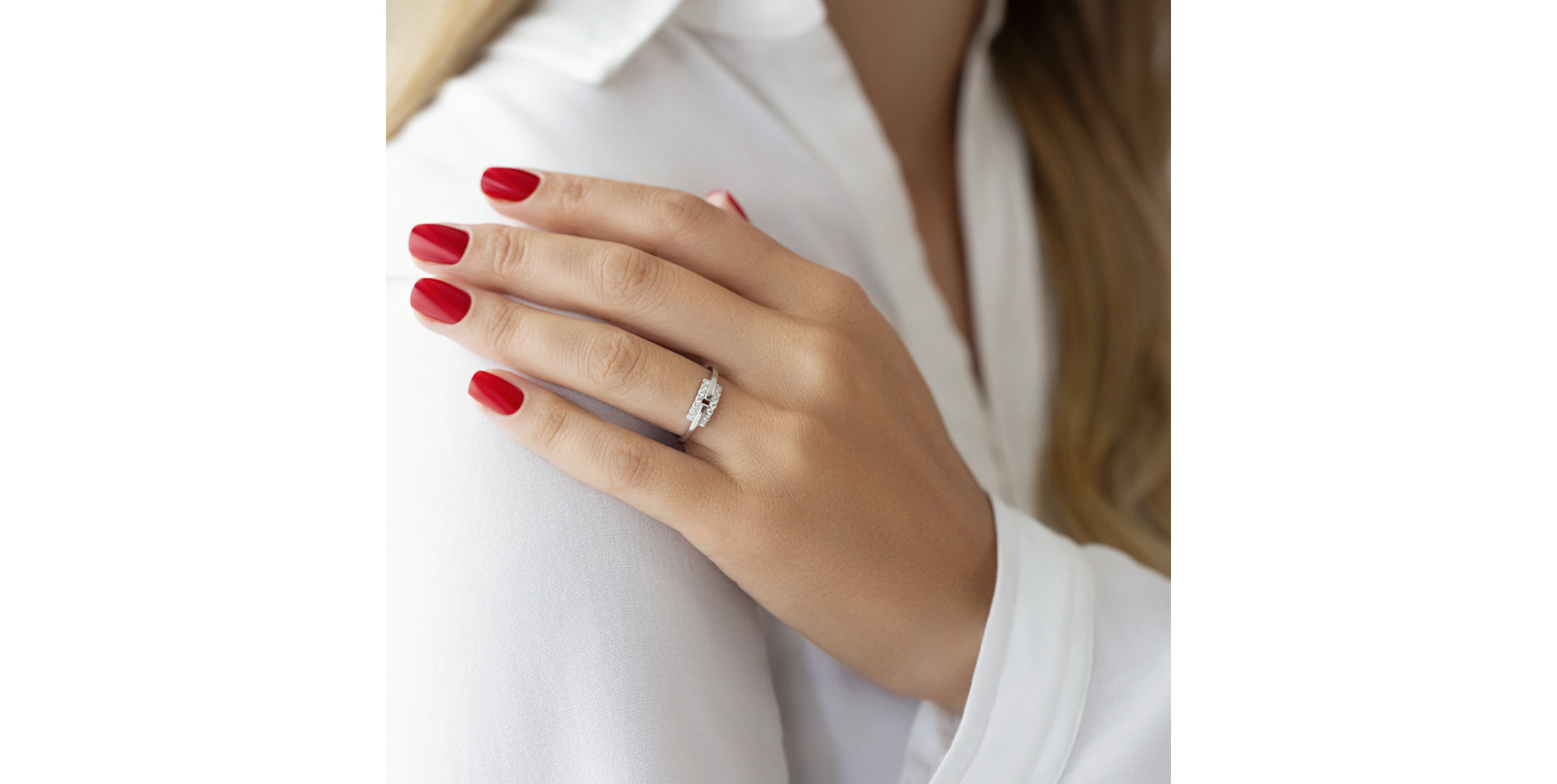 Diamond ring Beatrix