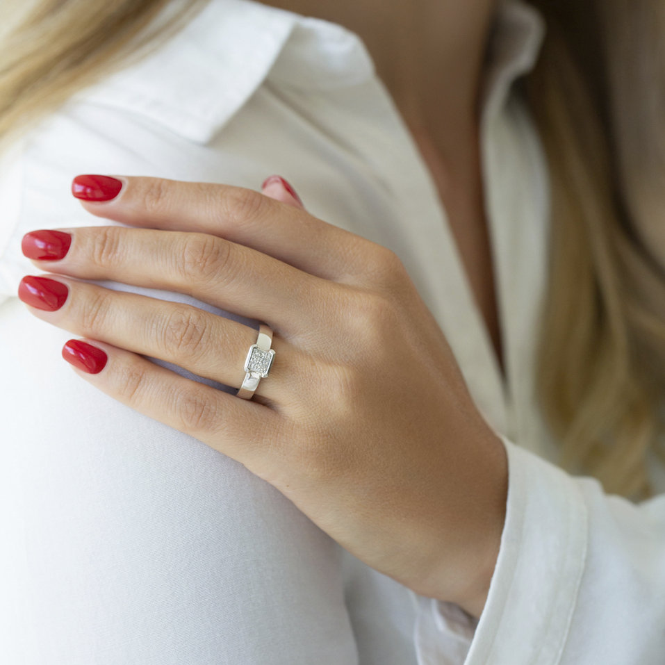 Diamond ring Secret Seal