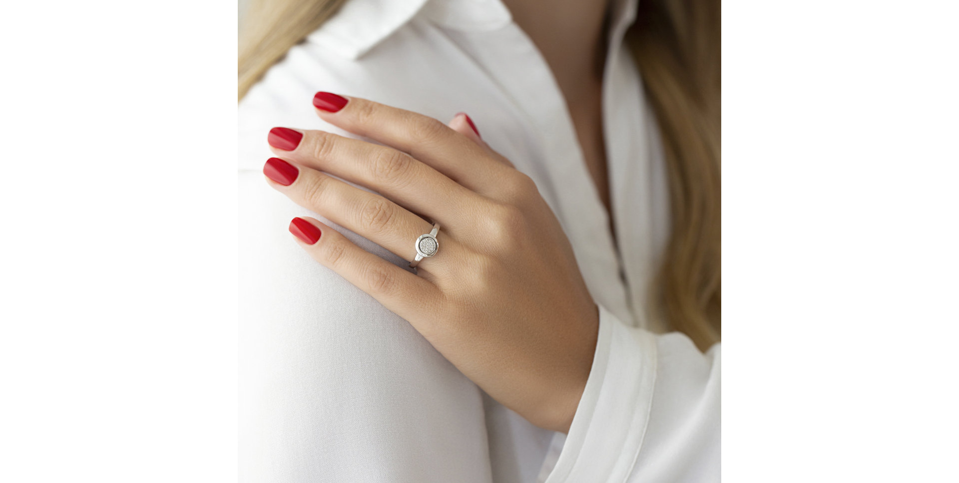 Diamond ring Hallucinate