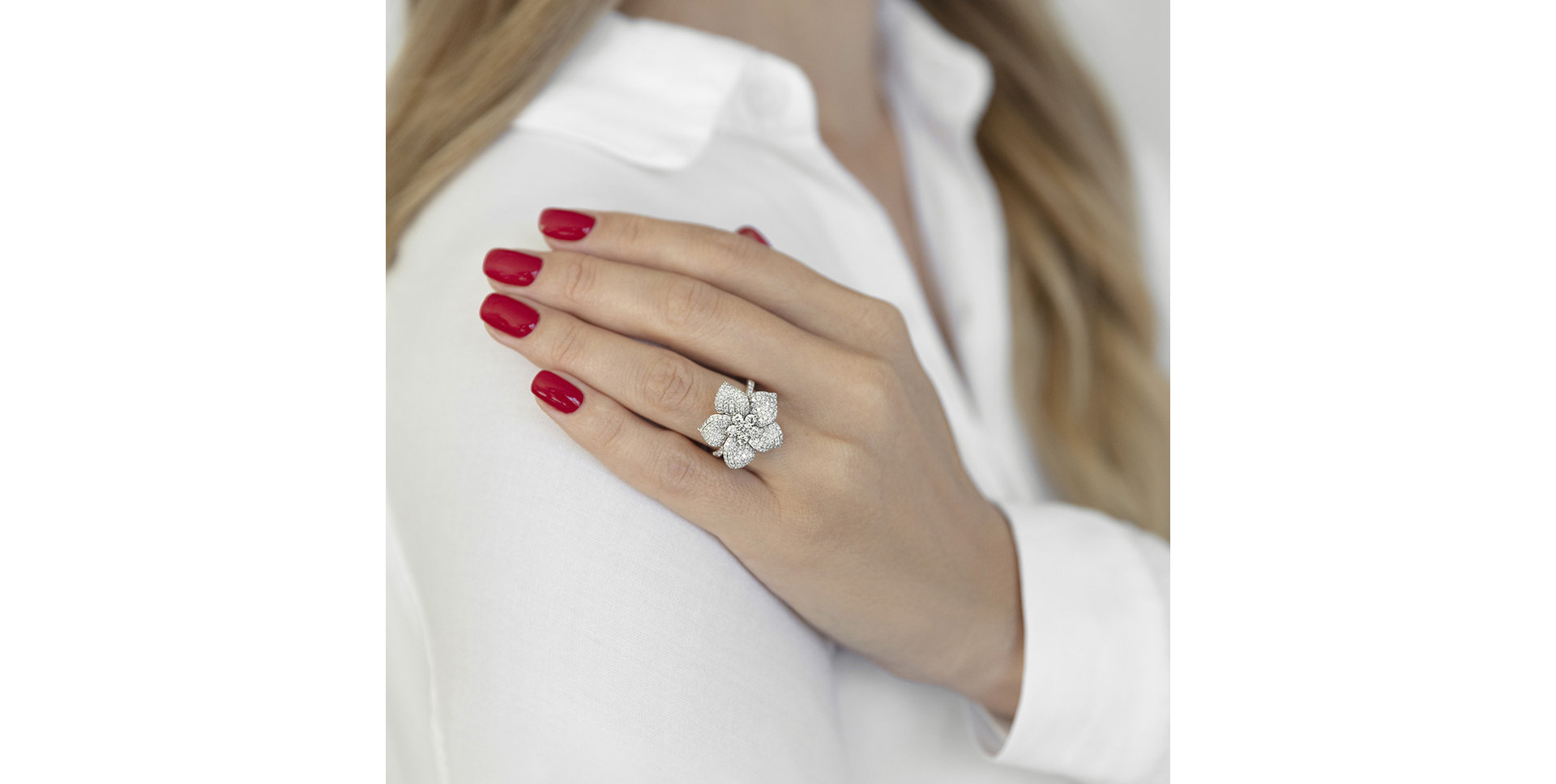 Diamond ring Moonlight Flower