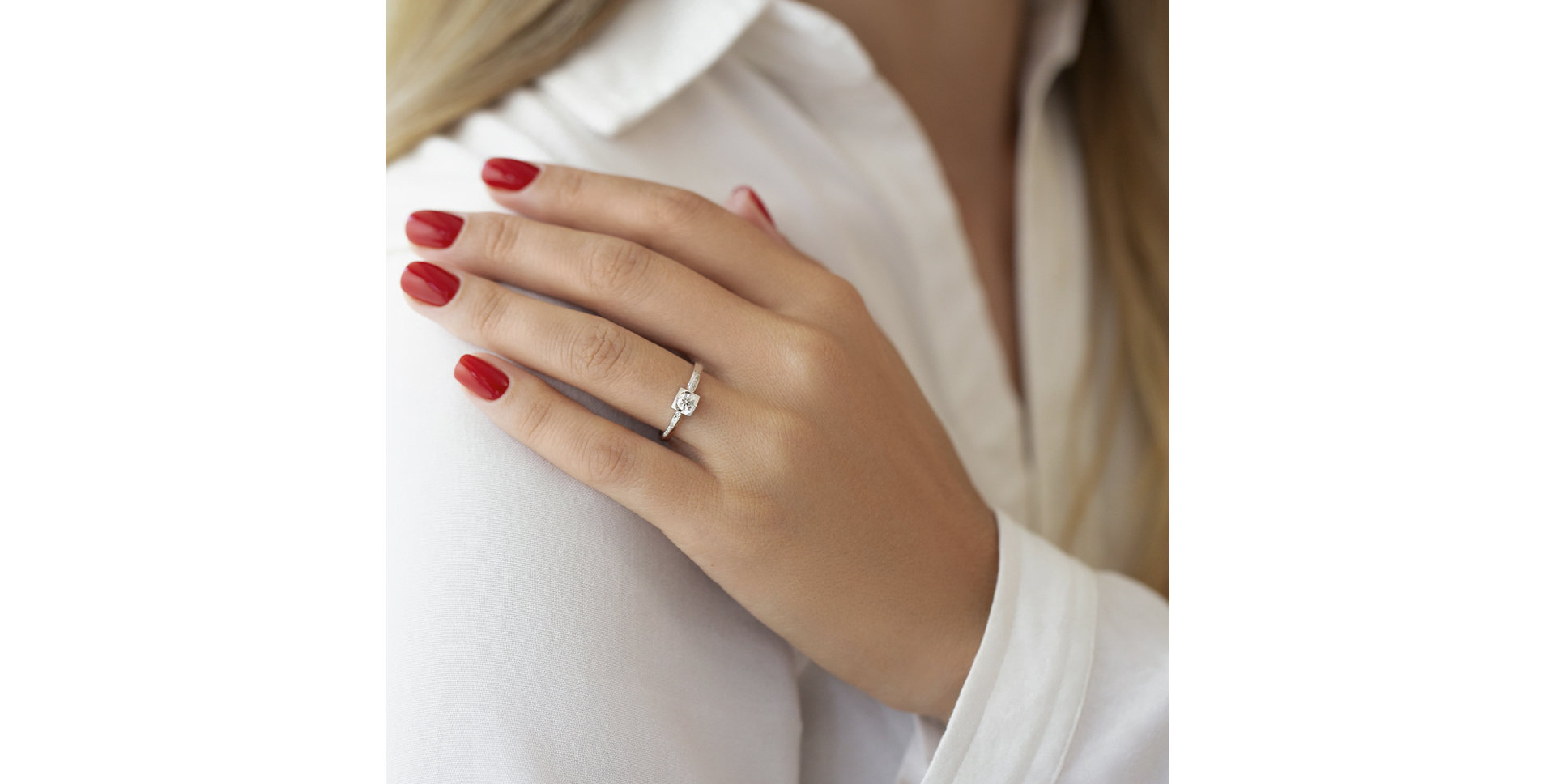 Diamond ring Gentle Orb