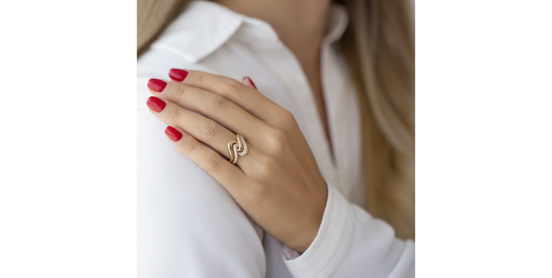 Diamond ring Velonara