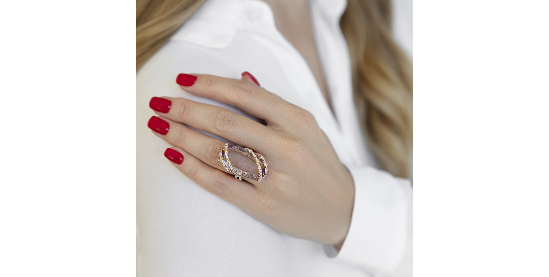 Diamond rings with Amethyst Dynasty