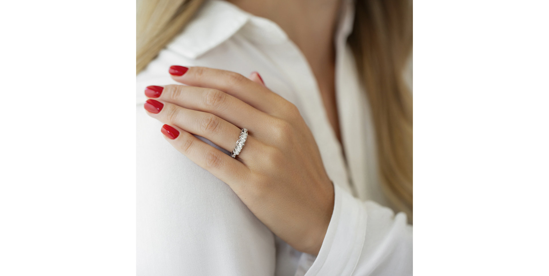 Diamond ring Desdemona