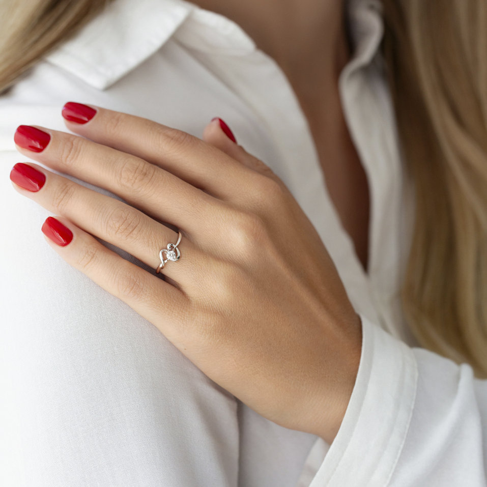 Diamond ring Message