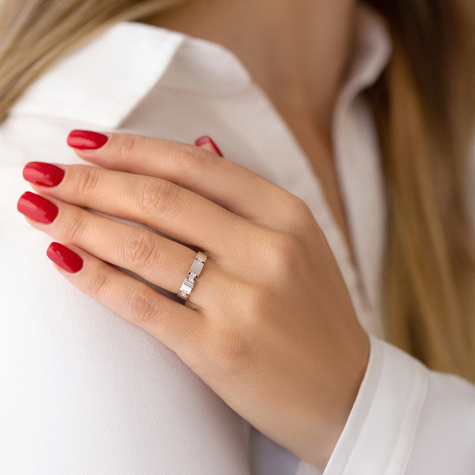 Diamond ring Rhiannon