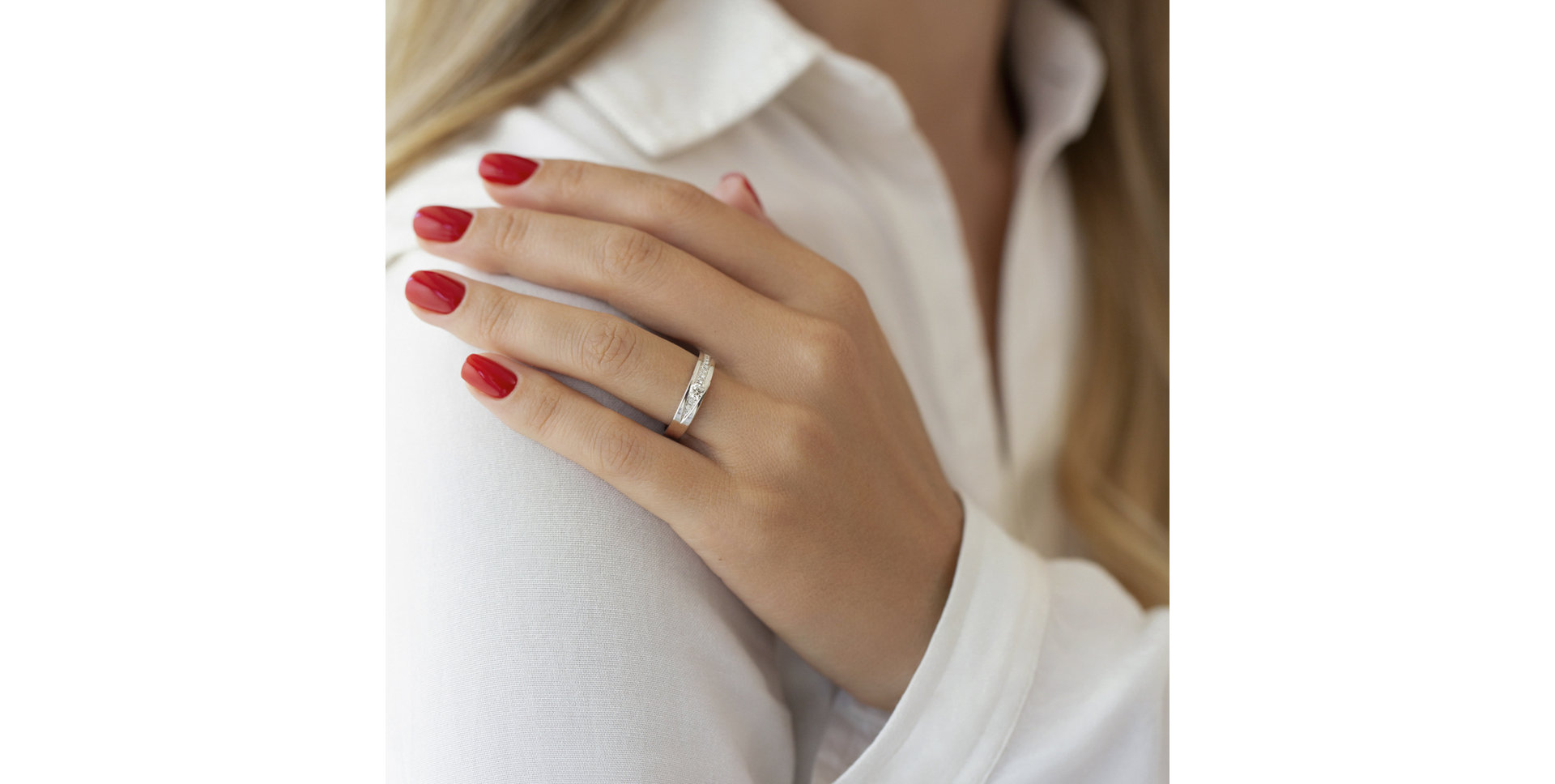 Diamond ring Eternal Feeling