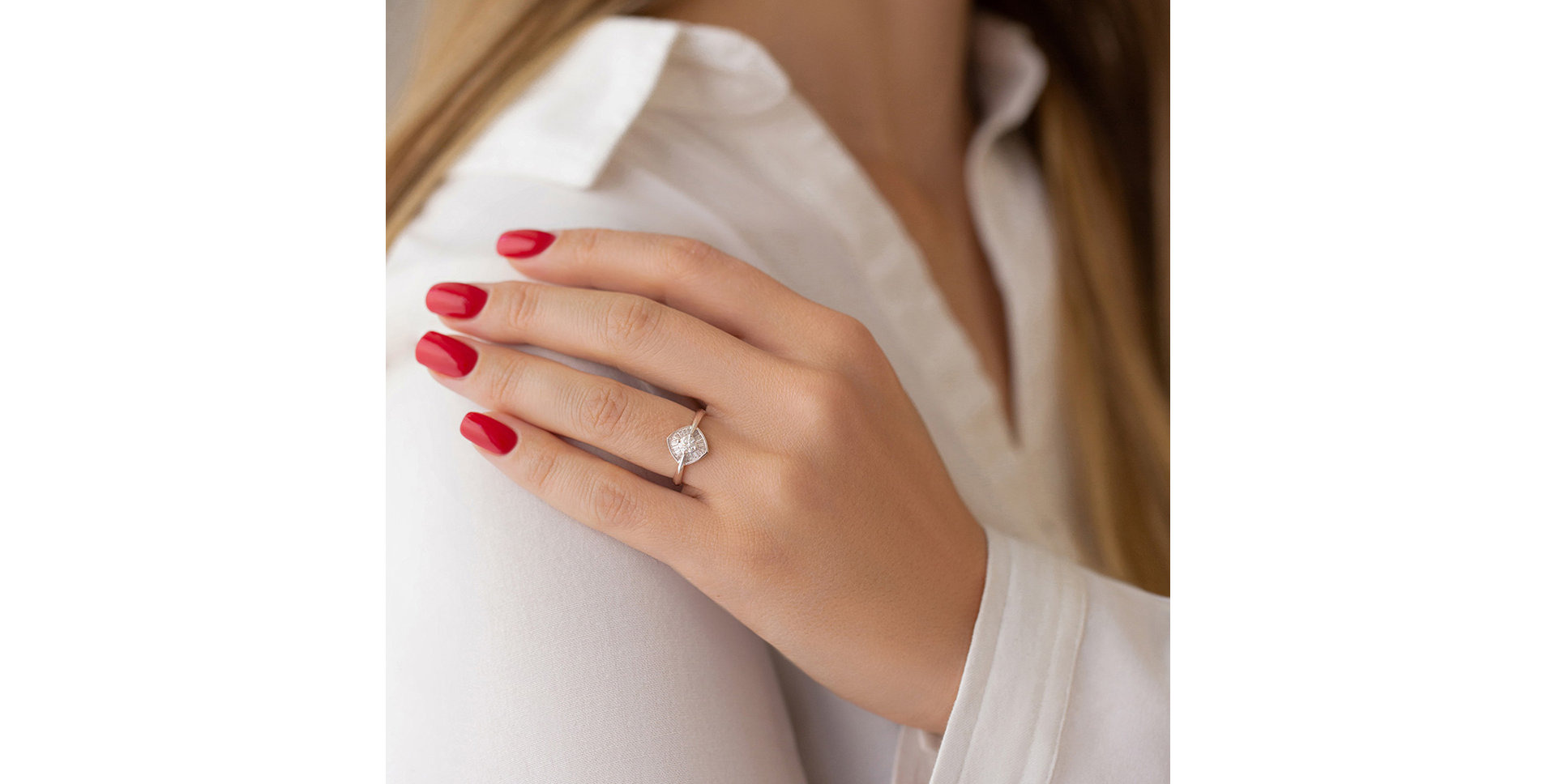 Diamond ring Exotic Blessing