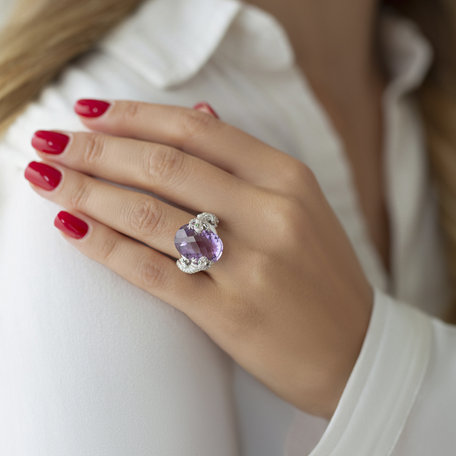 Diamond ring with Rose Quartz and Garnet Dwana
