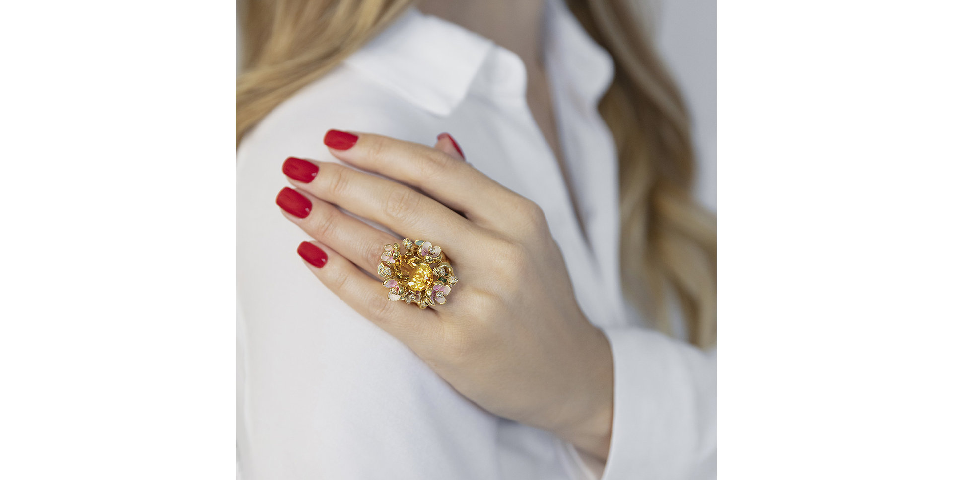 Diamond ring with Citrine and Enamel Fike