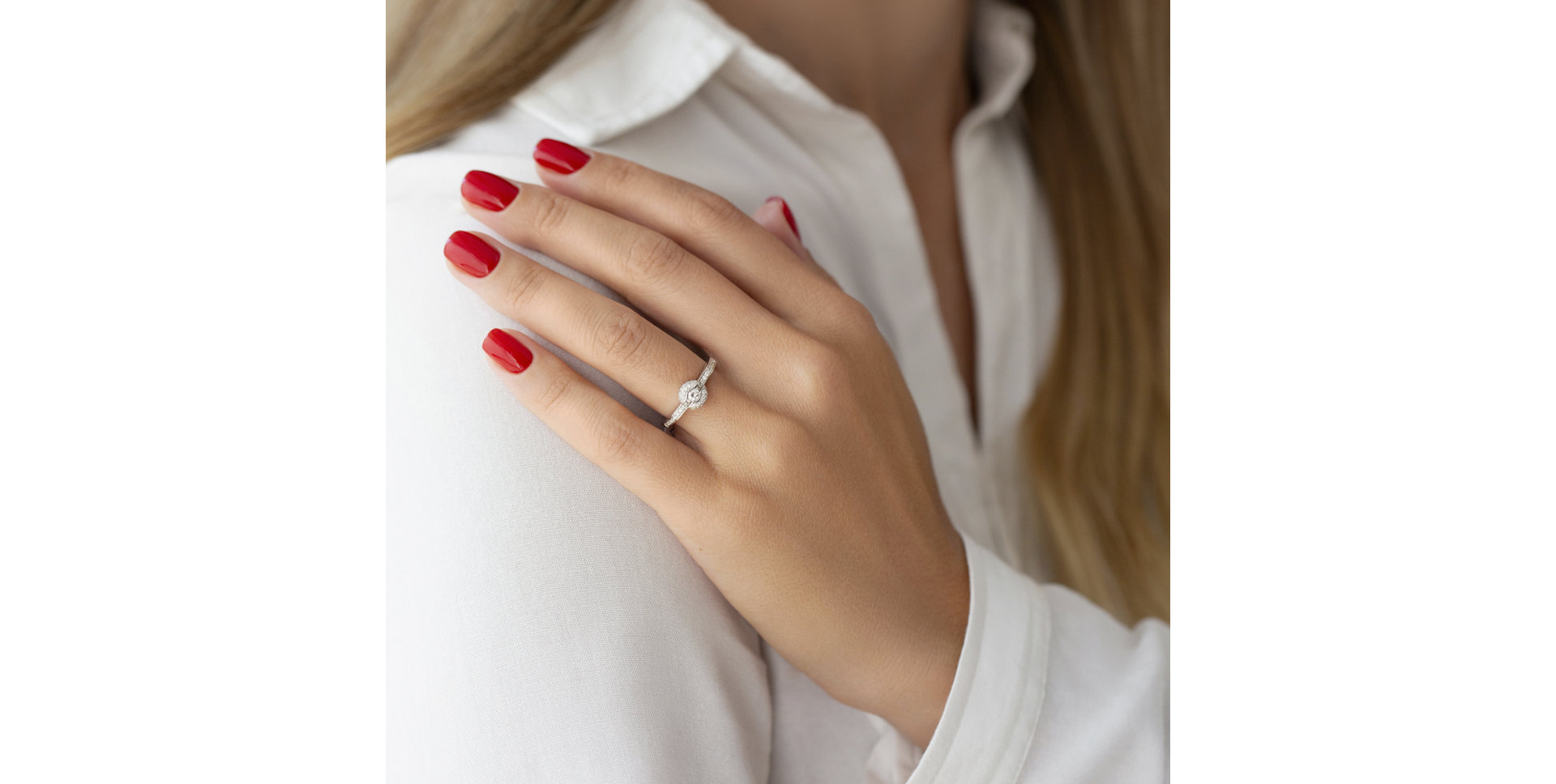 Diamond ring Love Wave