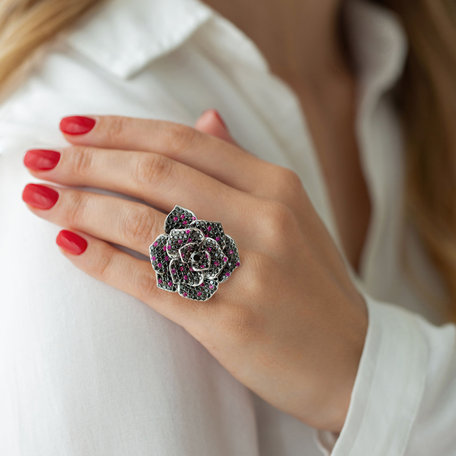 Ring with black diamonds and Ruby Midnight Witchery