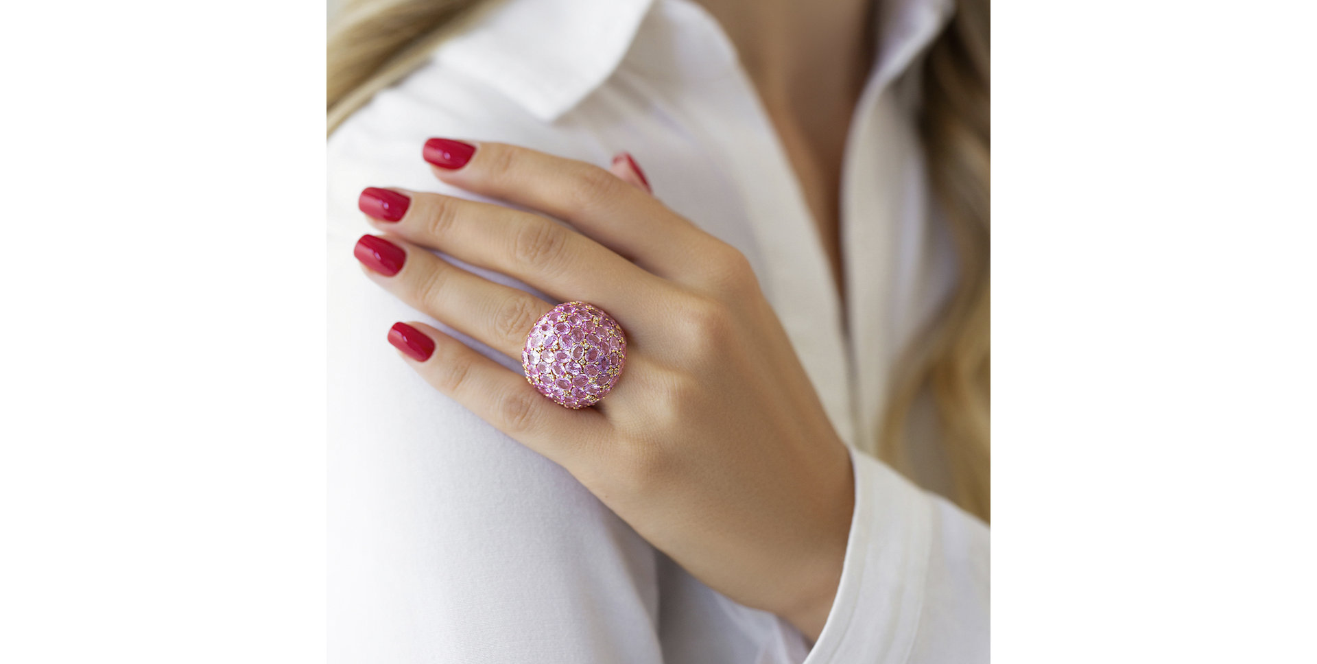 Diamond ring with Sapphire Pink Dream