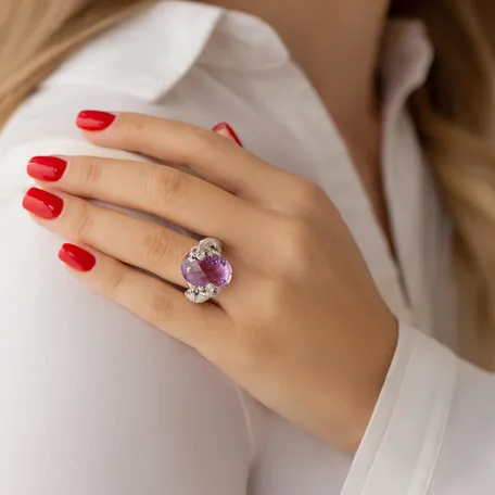 Diamond ring with Amethyst and Garnet Dwana