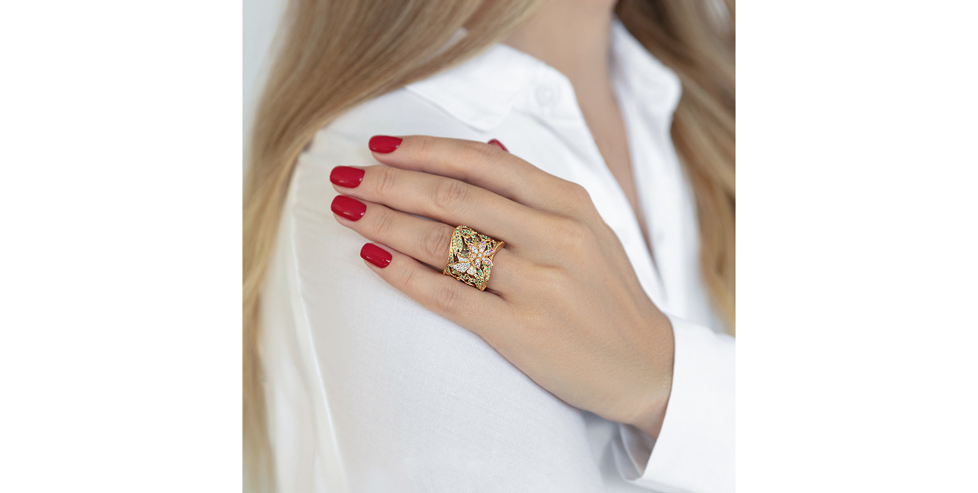 Diamond ring with Sapphire and Garnet Solar Garden