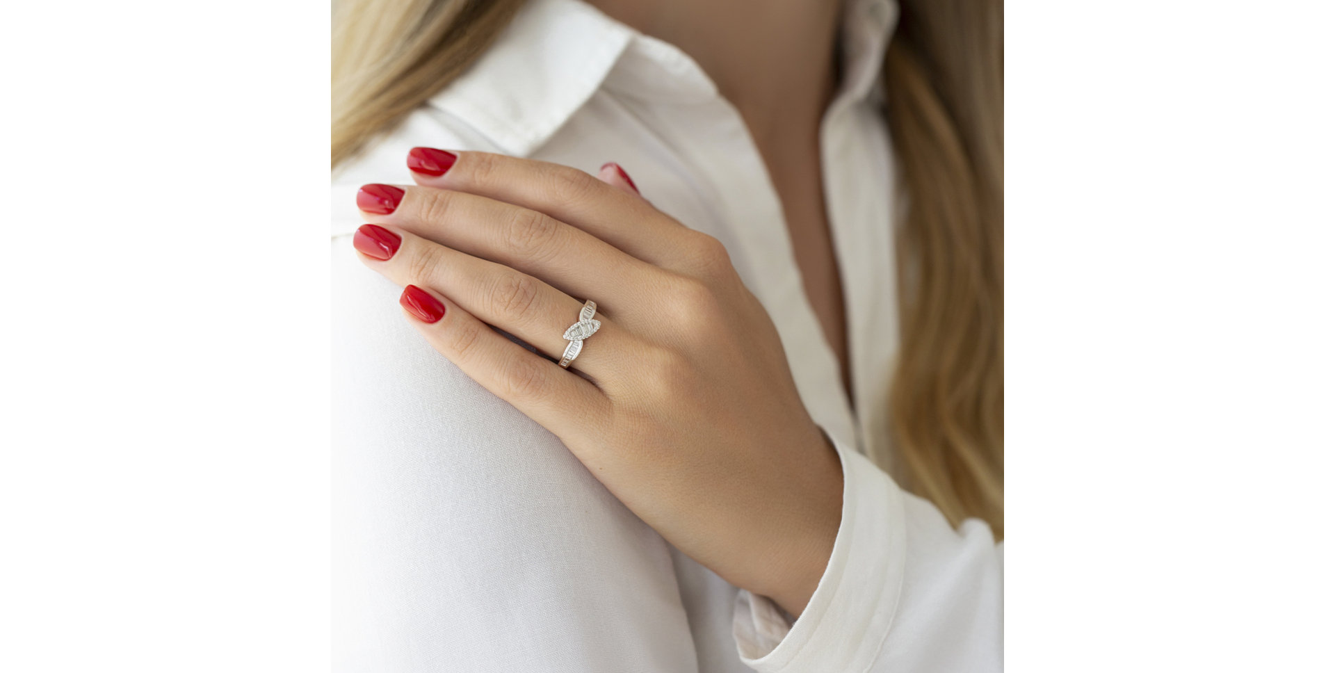 Diamond ring Belinda