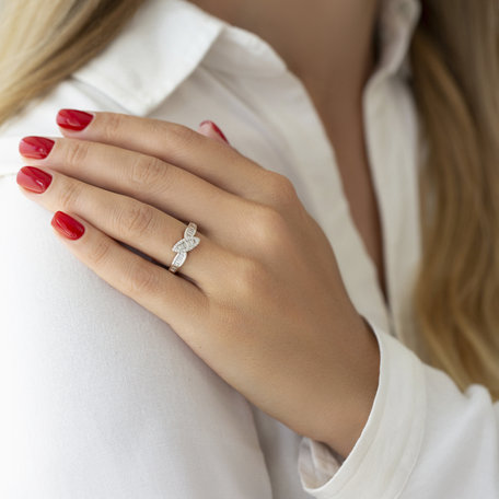 Diamond ring Belinda