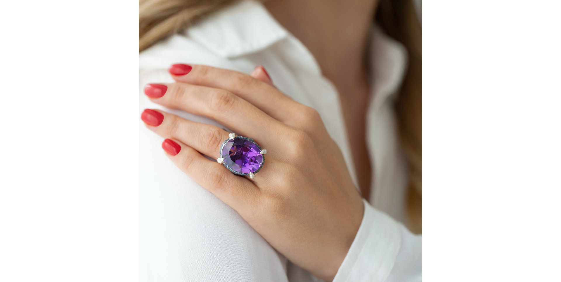 Diamond ring with Amethyst and Sapphire Baroque Fantasy