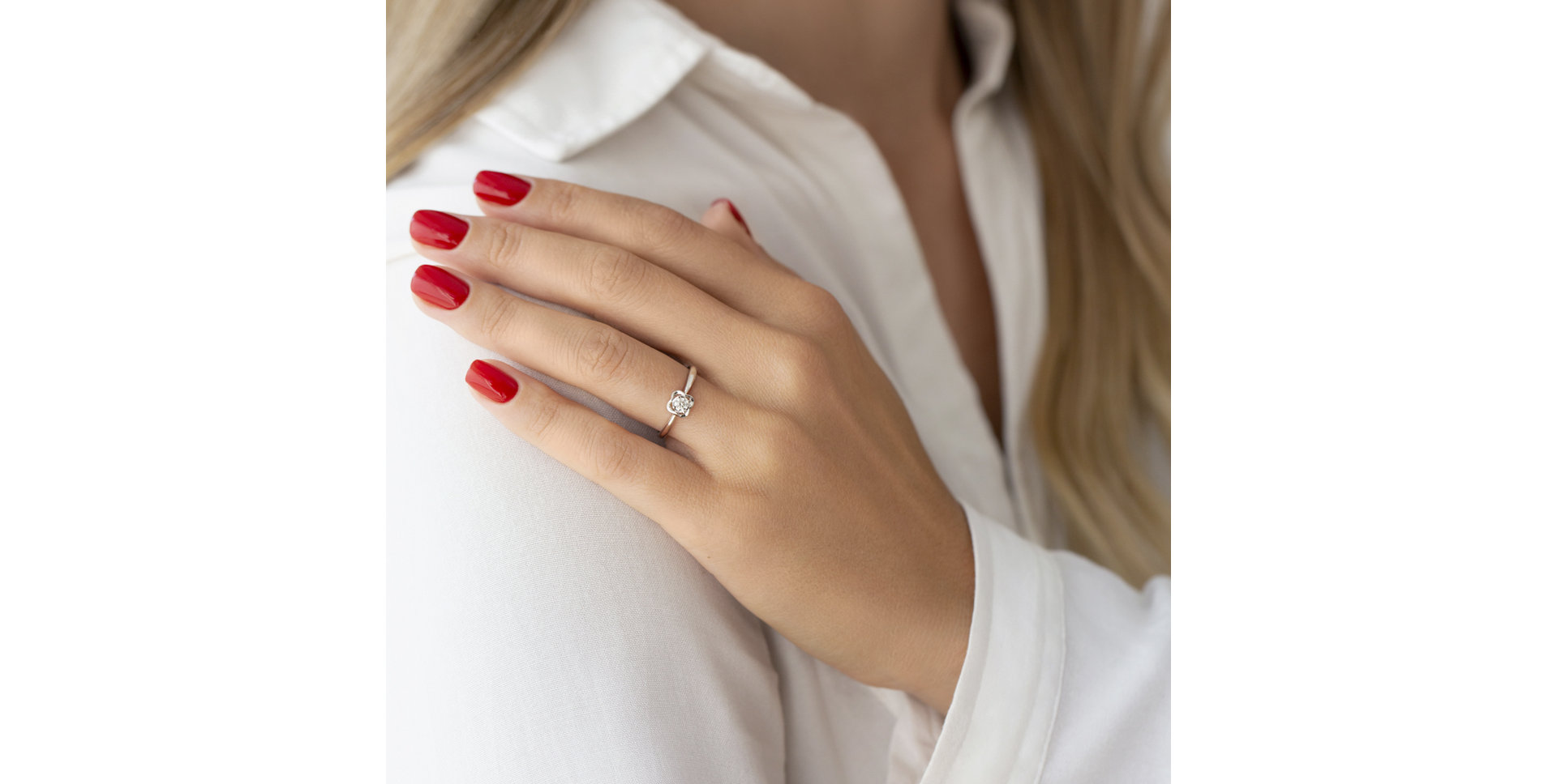 Diamond ring Sweet Blossom