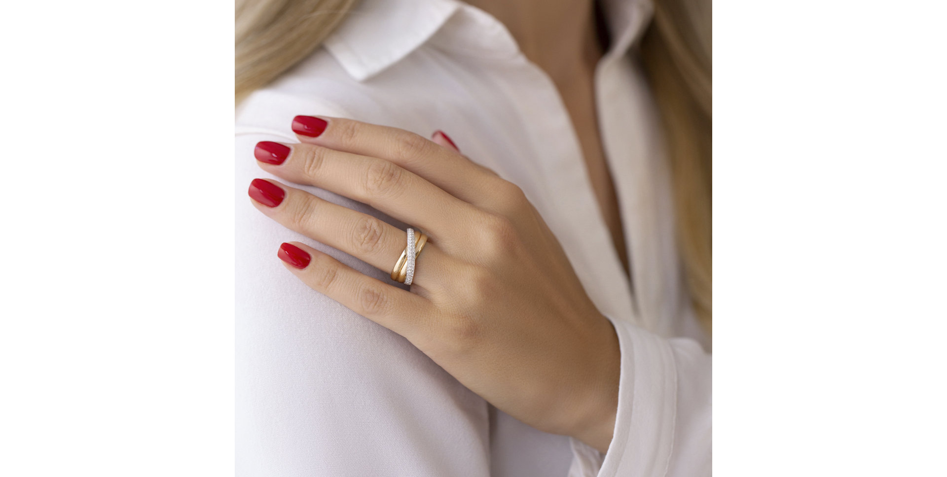 Diamond ring Raymond