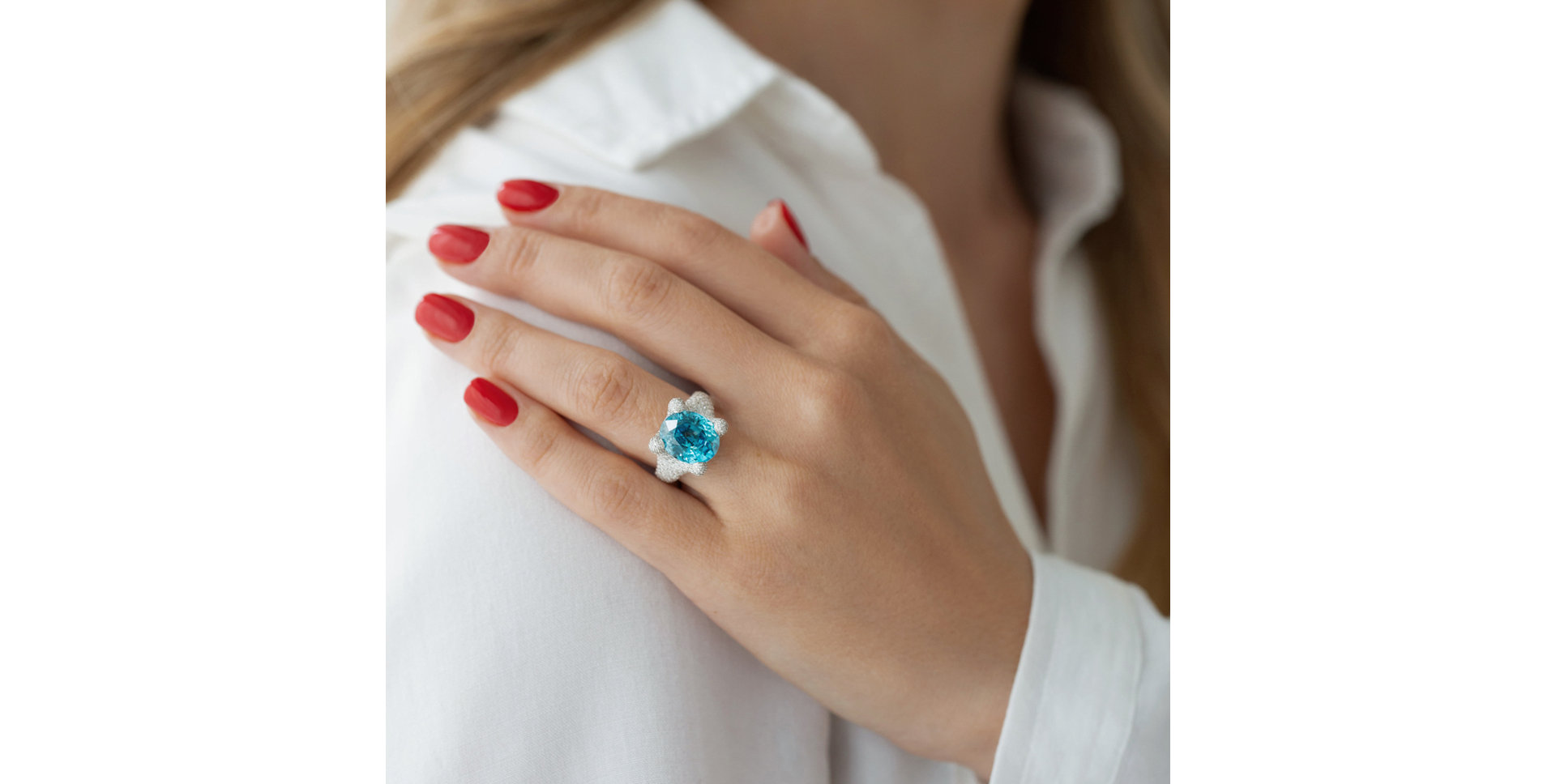 Ring with gemstone and diamonds Midnight Ocean