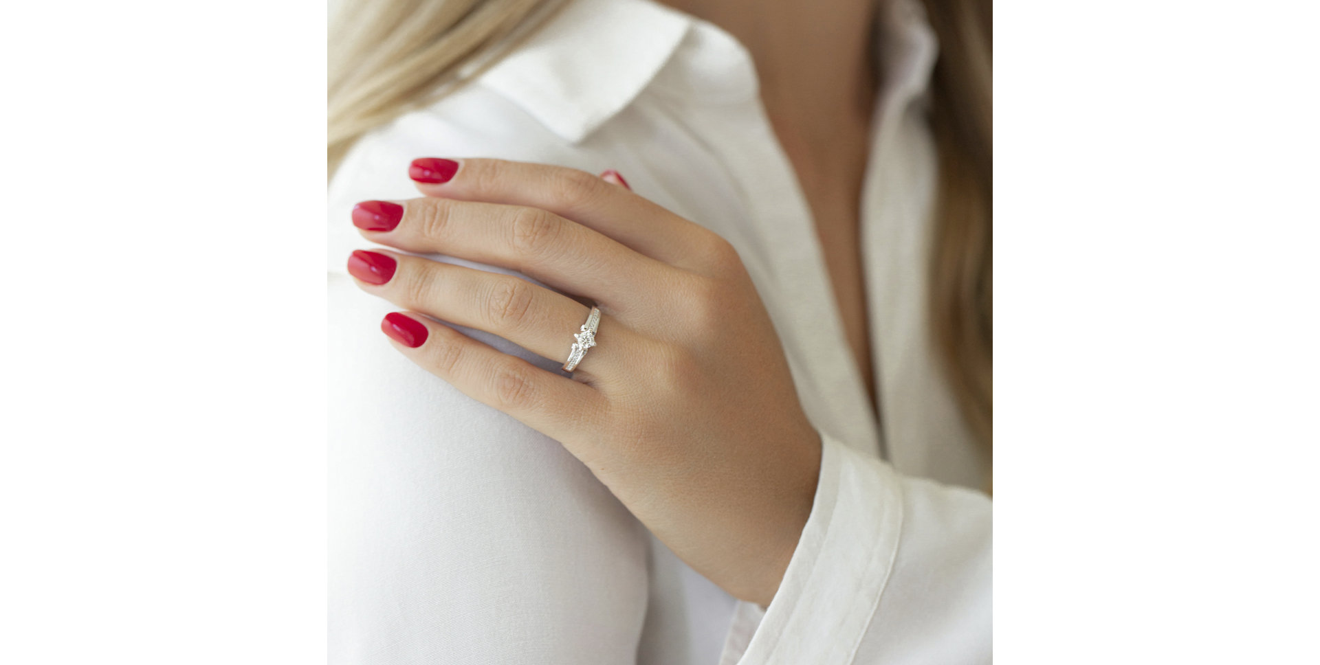 Diamond ring Michelangelo