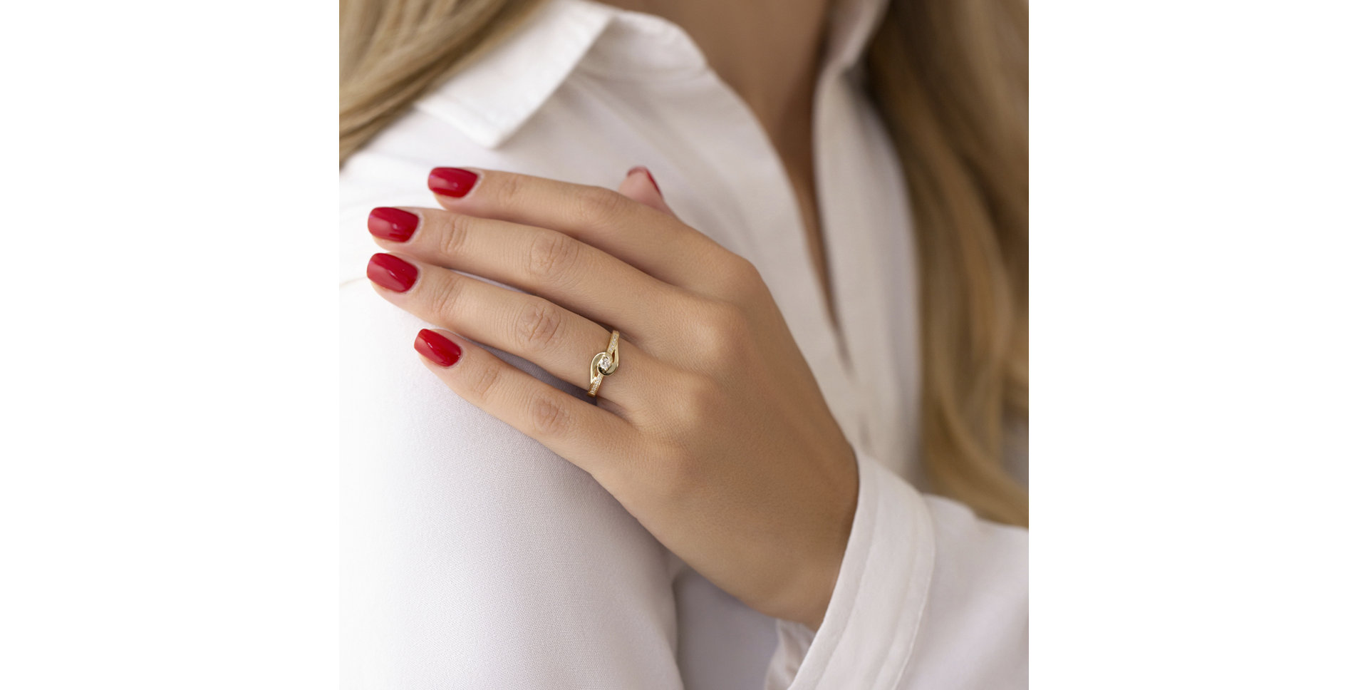 Diamond ring Love Glow