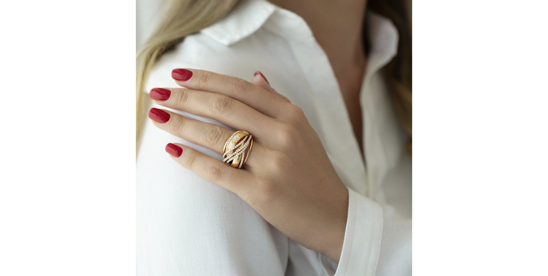 Diamond ring Galaxy Glamour