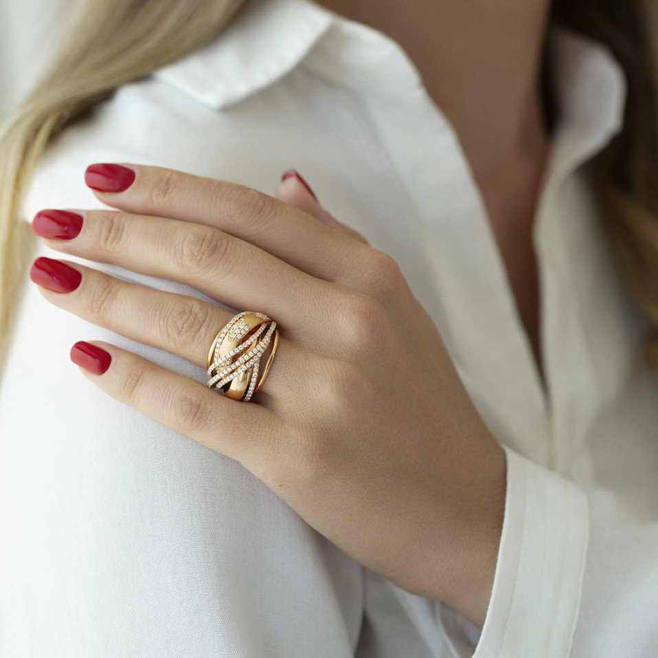 Diamond ring Galaxy Glamour