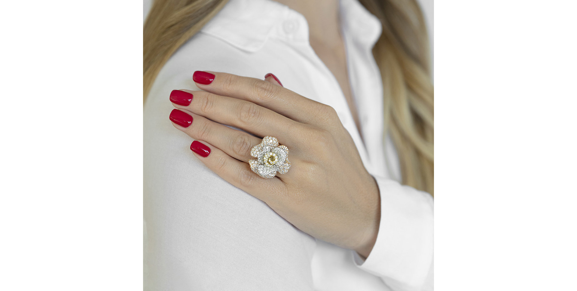 Diamond ring Rose Desire