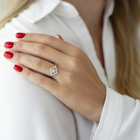 Diamond ring Qassen