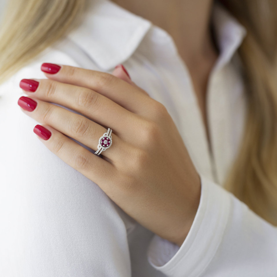Diamond ring with Ruby Priscilla