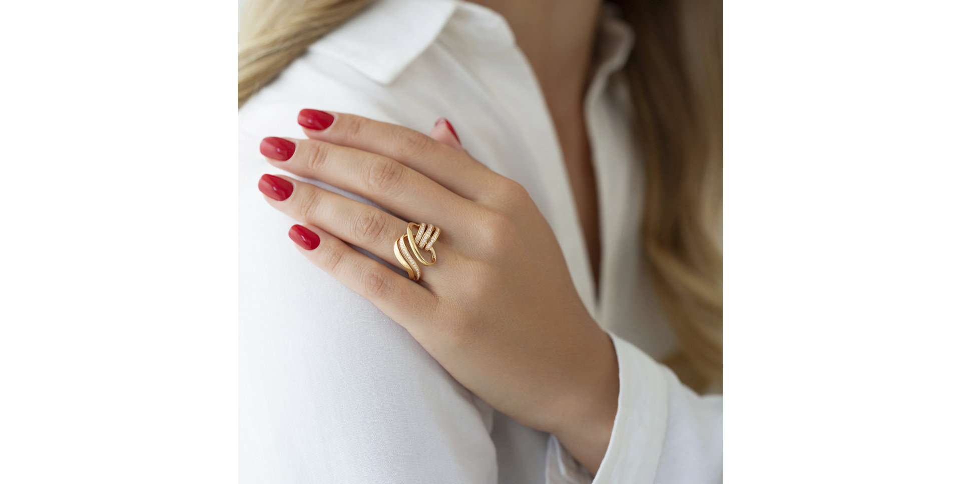 Diamond ring Sunny Knot