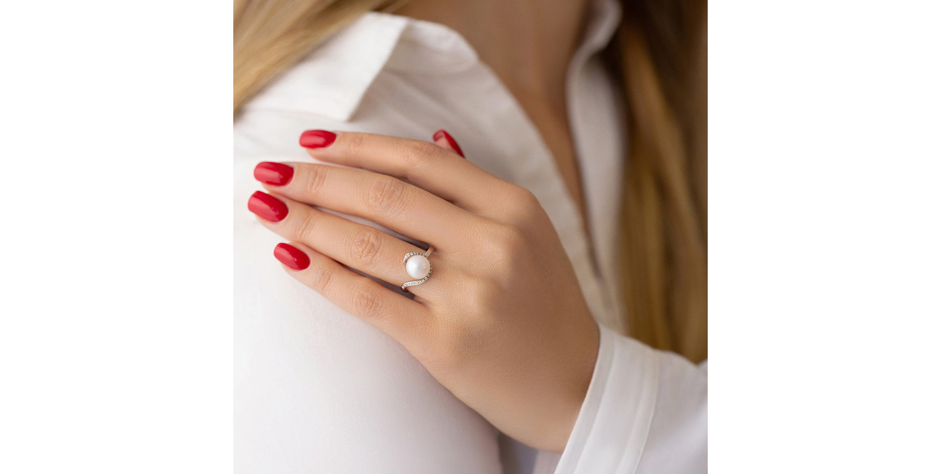 Diamond ring with Pearl Senses of Ocean