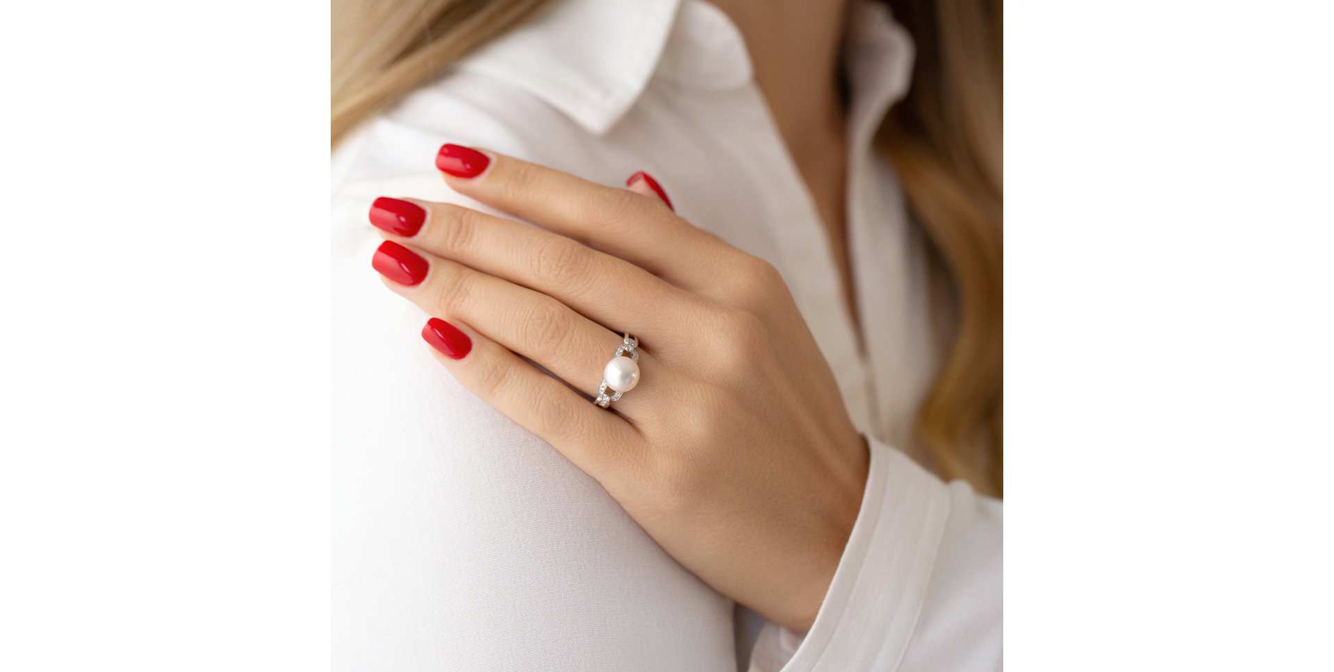 Diamond ring with Pearl Charm of Freshwater