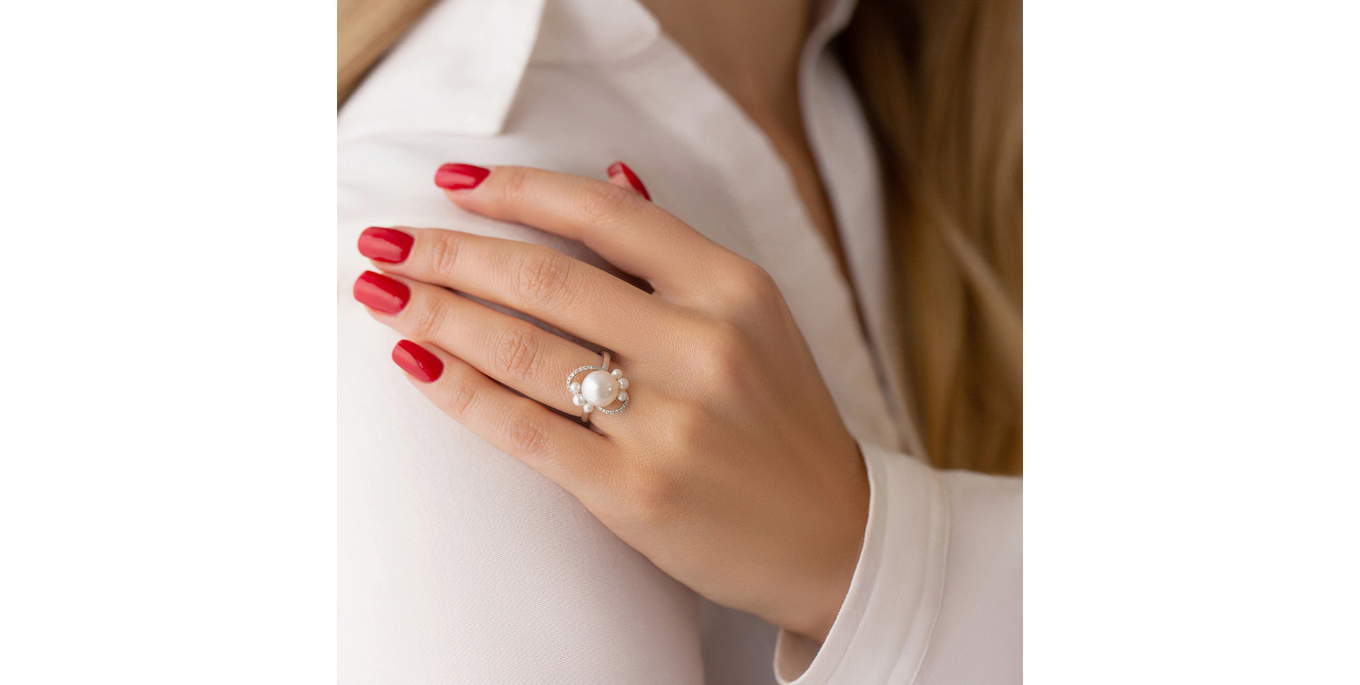 Diamond ring with Pearl Celestial Pearls