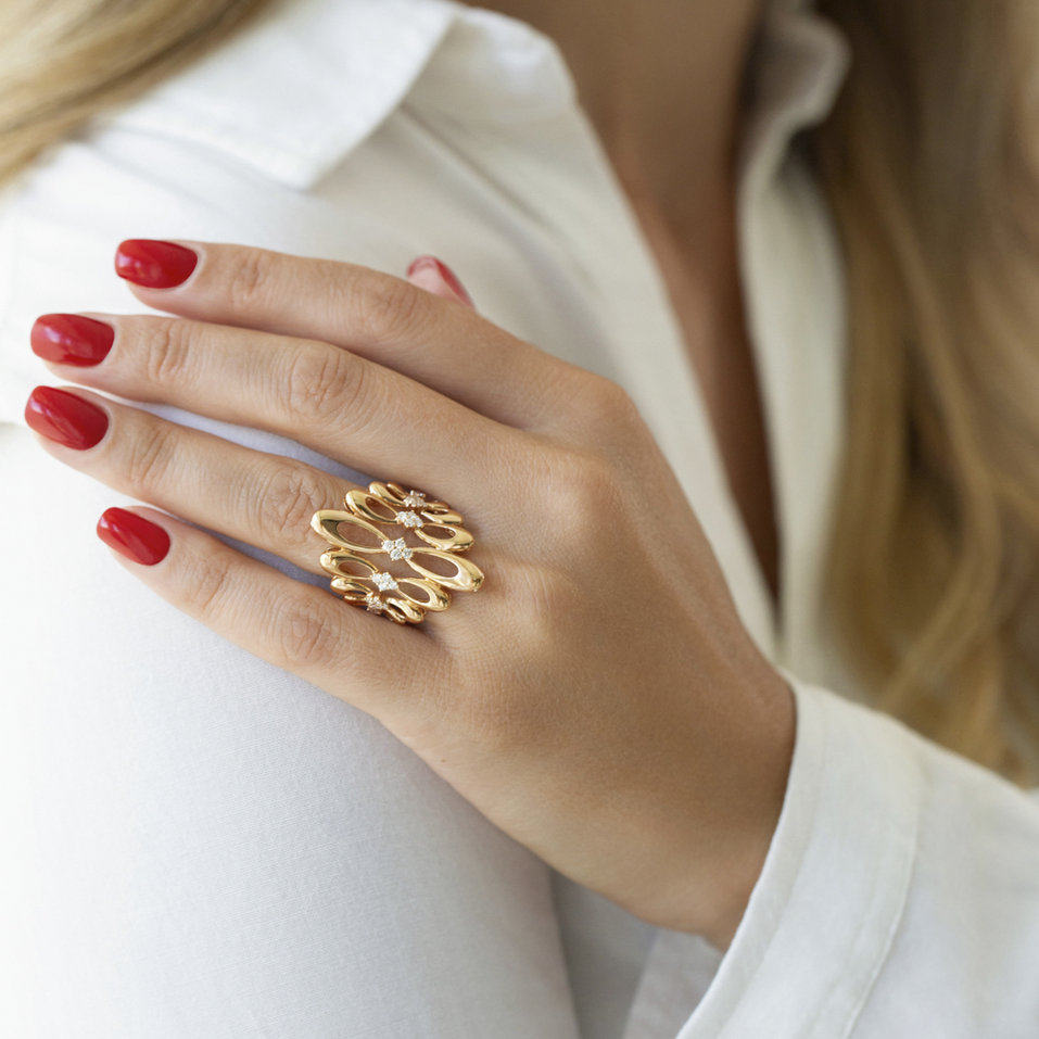 Diamond ring Venus Constellation