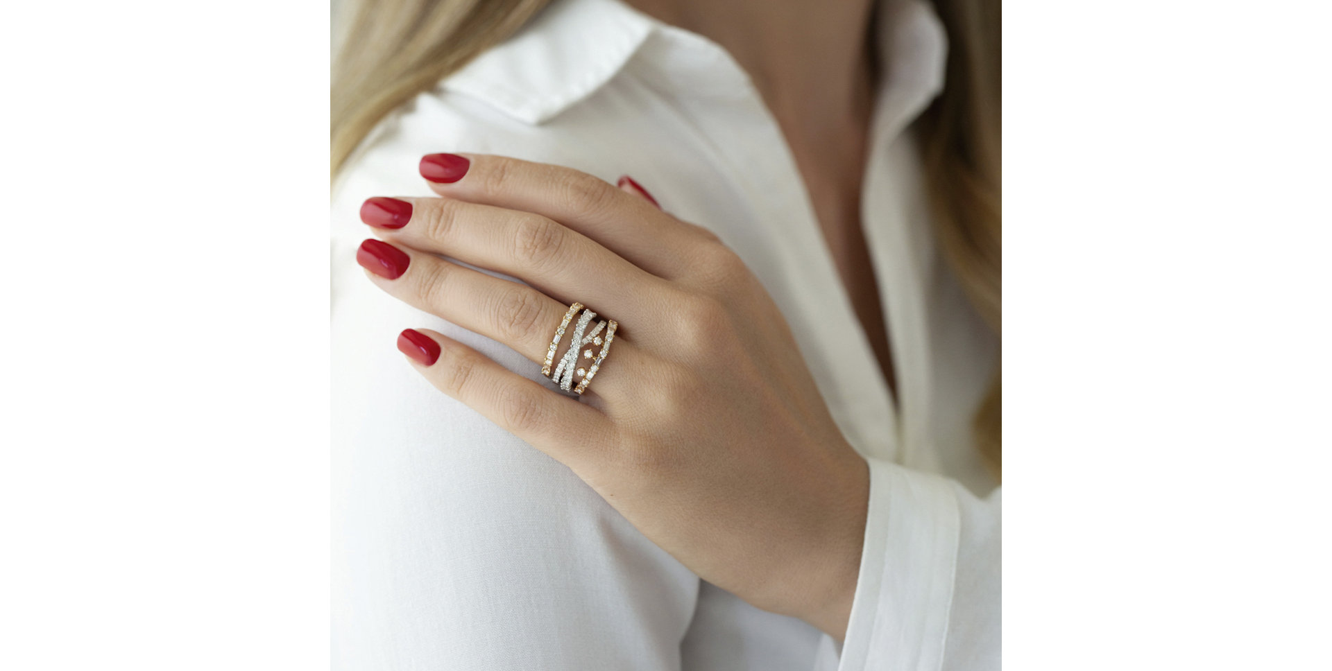 Diamond ring Aphrodite Sin