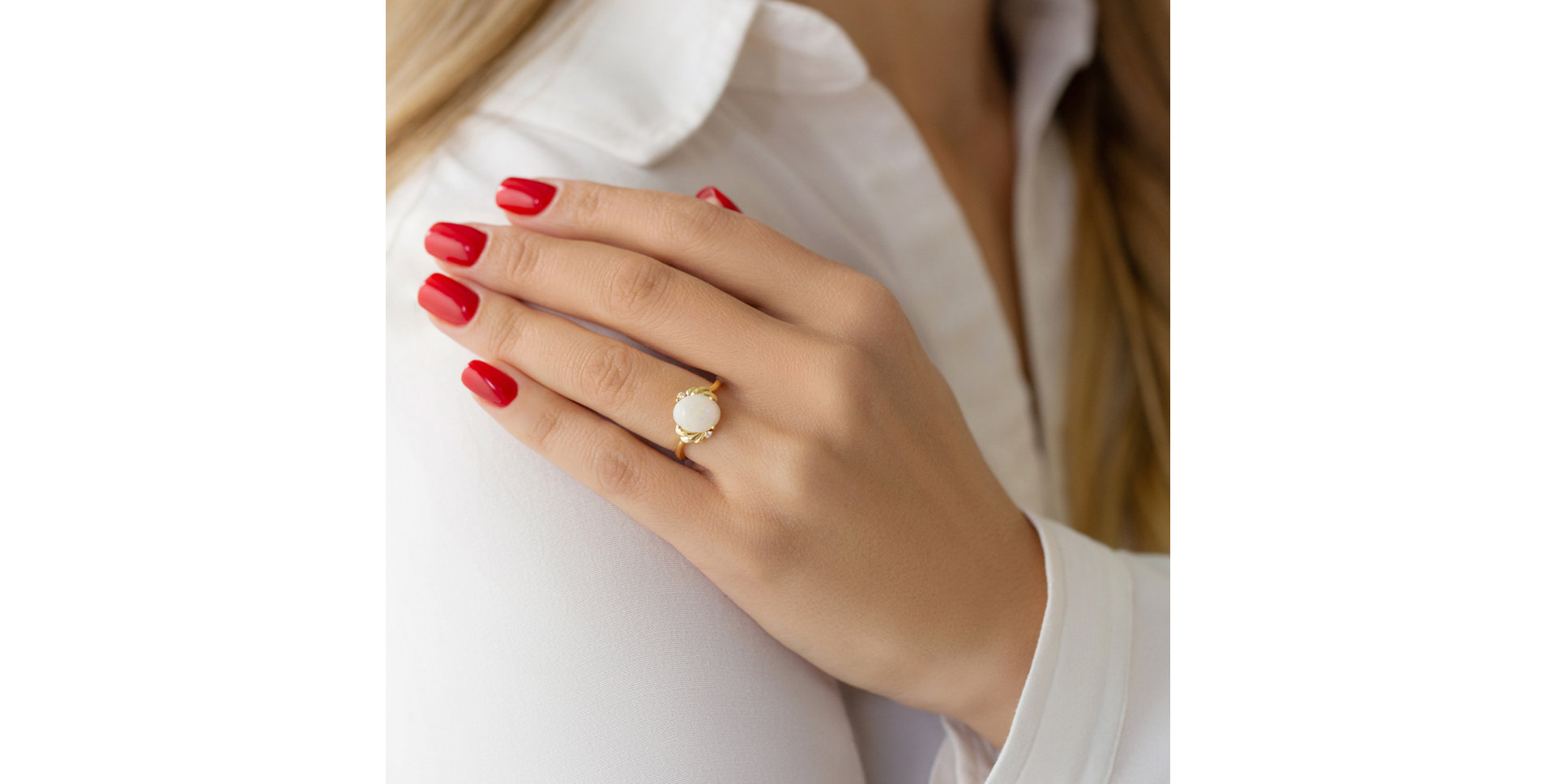 Diamond ring with Opal Ariel Brooks