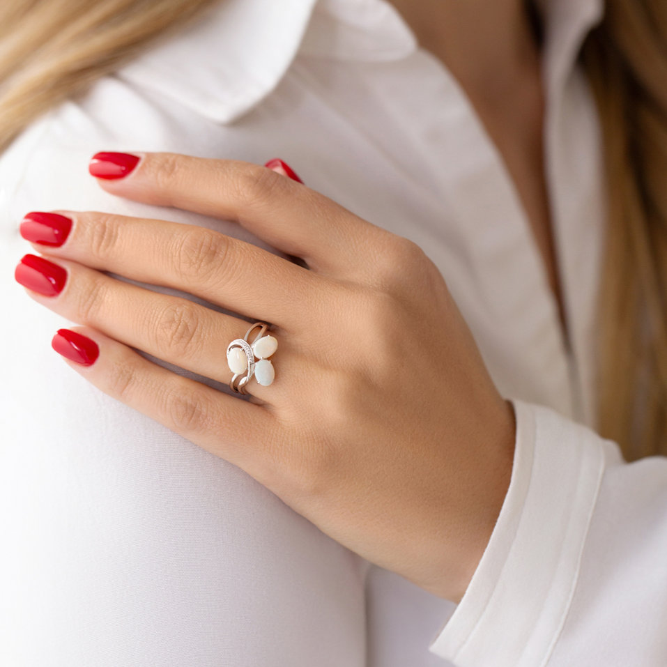 Diamond ring with Opal Freshman