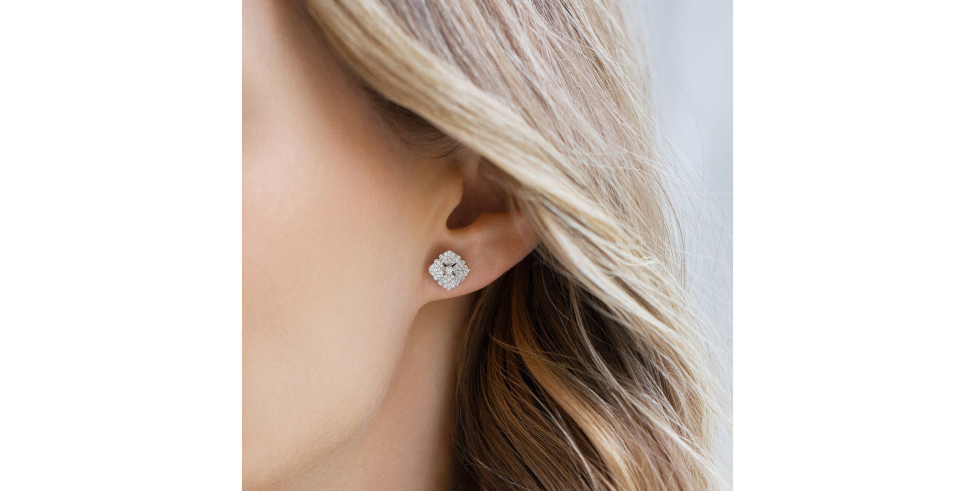 Diamond earrings Moon Flora