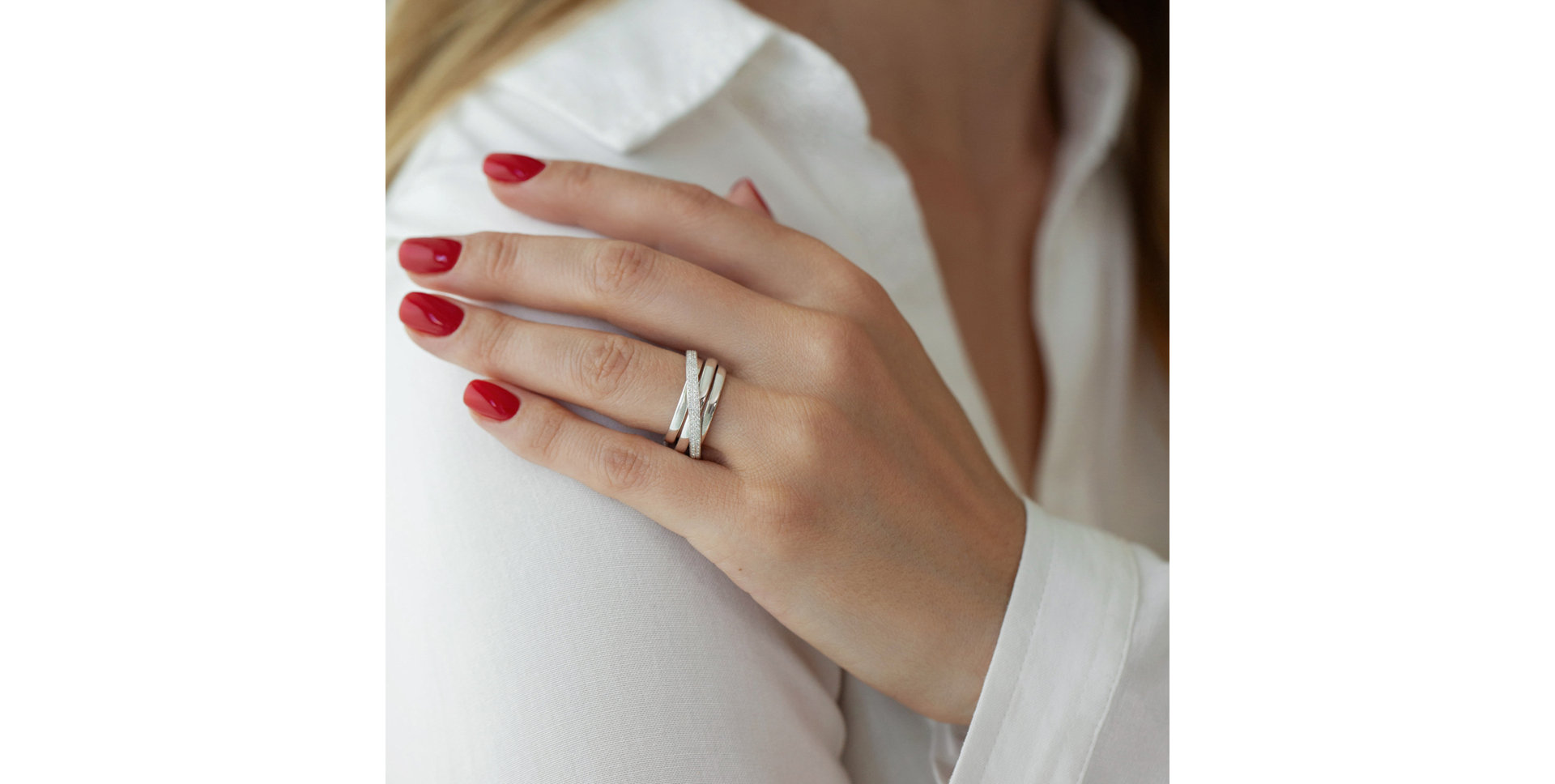 Diamond ring Morning Flash