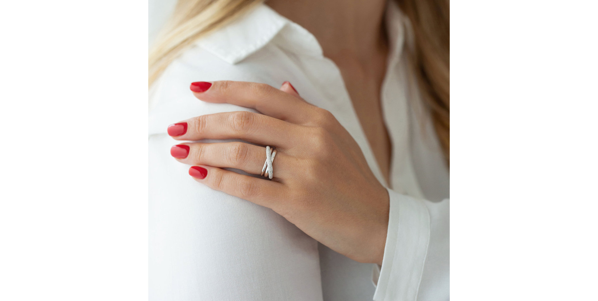 Diamond ring Diabolical Labyrinth