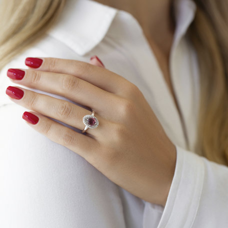 Diamond ring with Tourmalíne Baroque Fairytale