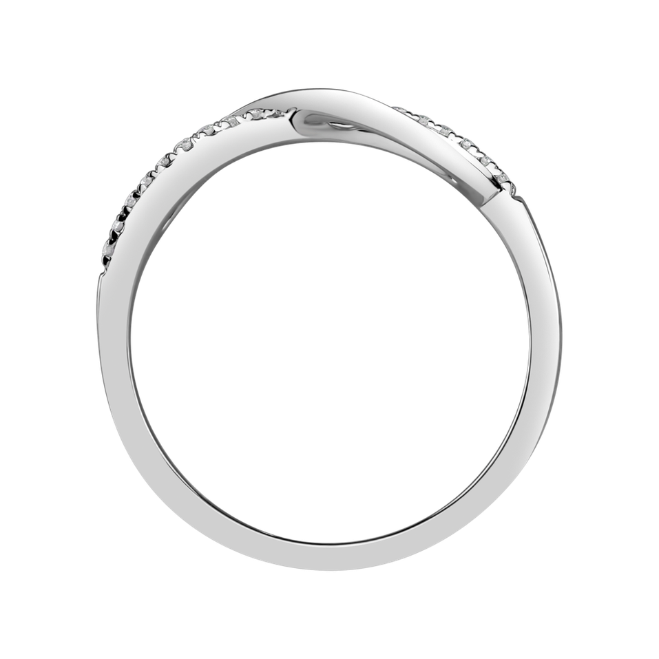 Diamond ring Infinity