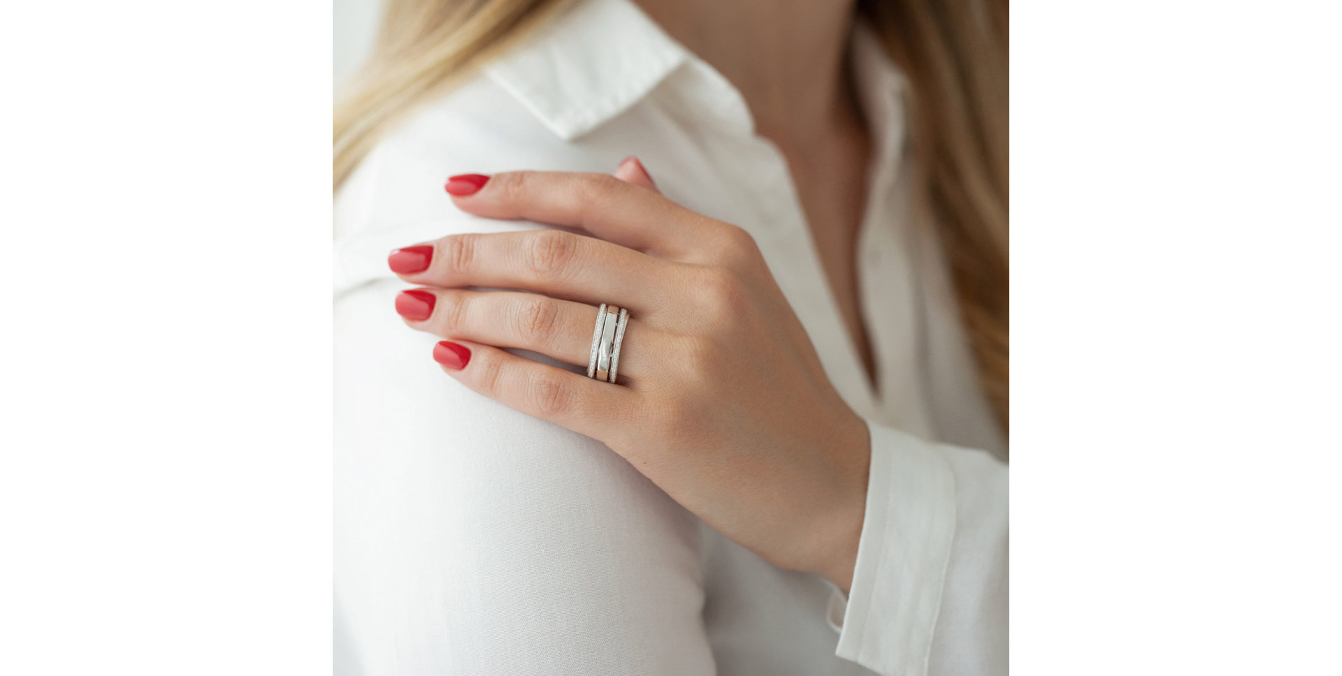 Diamond ring Charming Andromeda